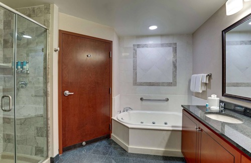 Franklin Hotel | Drury Plaza Hotel Nashville Franklin