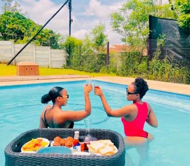 Mandini Bed & Breakfast | Dumabezwe Guest House