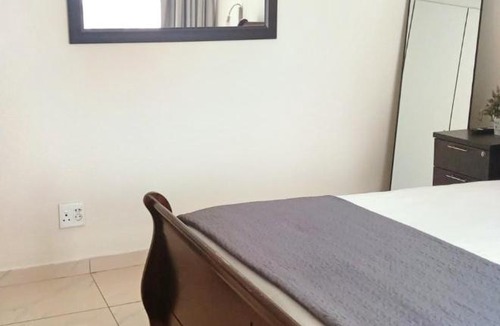 North Beach Apartment | Durban Oceanic Apartment 82B