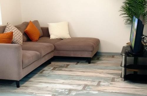 Santa Catalina Apartment | E24h Modern Executive Loft 2BR 1401