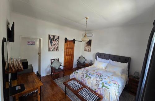 Colesberg House | Eagles Accommodation