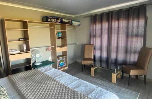 Hartswater House | Ebukhosini Pampierstad Jankemp Harswater Taung
