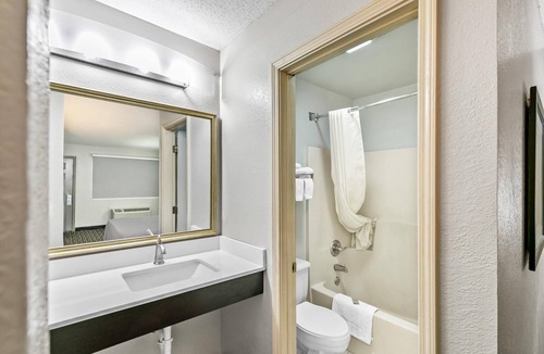 Helen Hotel | Econo Lodge Helen