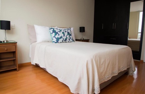 Santiago de Surco Apartment | El Derby 511 Apart 1 Dorm con Aire Acondicionado