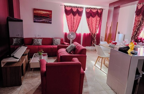 Monserrate Apartment | Elegant downtown apartment with garage, ideal for families and large groups.