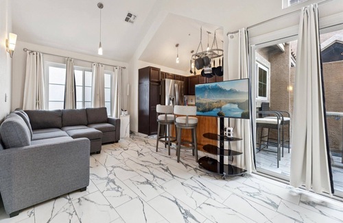 Val Vista Lakes Condo | Elite Lakeside Oasis in Gilbert