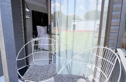 Riebeeckstad House | Elite Luxe Cabin Suite