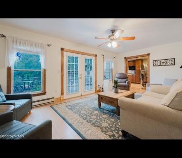 Clintondale Apartment | Elixir Apt