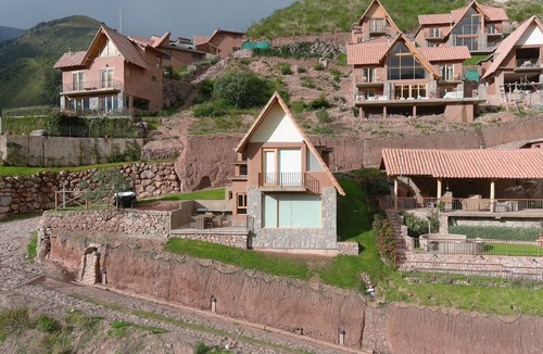 Huaran House | Enchanting 3-bedroom house with WiFi in Urubamba