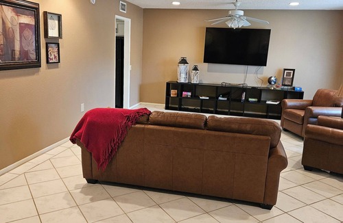 Sun City West House | Enjoyable 3-bedroom house with AC in quaint Sun City West +55 community.