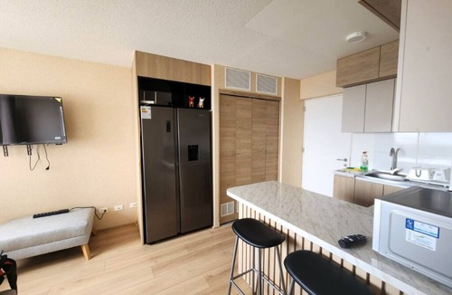 Callao Apartment | Entire Apartment - 20min from airport