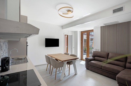 Bomerano Apartment | Entire Residence with 3 Apartments, Mountain View, Wi-Fi and Air Conditioning