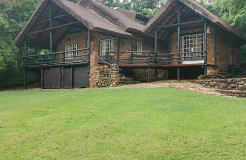 Emakhazeni Apartment | Escarp Adventures