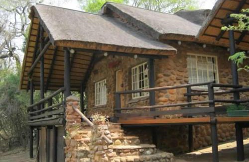 Emakhazeni Apartment | Escarp Adventures