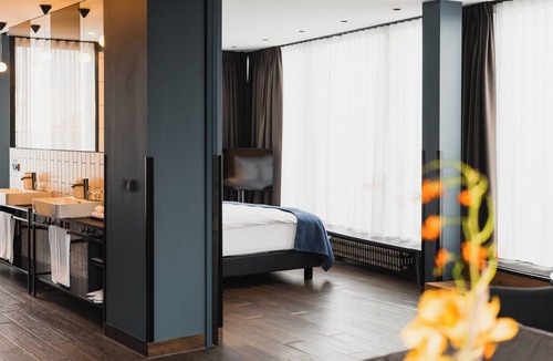 Downtown Hotel | Exeter Hotel
