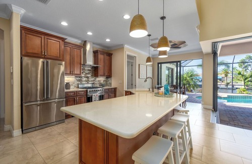 South Gulf Cove House | Experience the ultimate relaxation at the Lazy Tortuga.