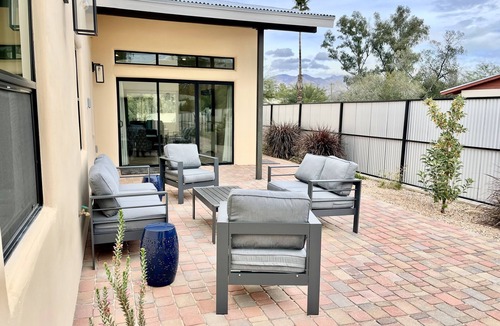 Jefferson Park House | Experience Tucson near University of Arizona