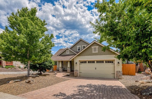Ponderosa Trails House | Exquisite Mountain Sanctuary, Superb Location, Abundant Amenities, Pool Table!