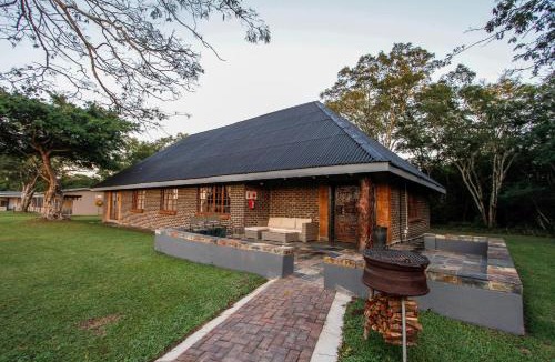Hluhluwe Cabin | Ezulwini Game Lodge