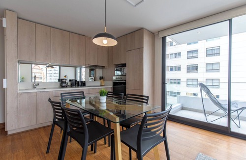 Santiago Apartment | Fabulous 2-bedroom apartment with AC in vibrant Las Condes