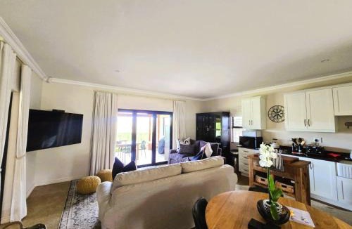 Nottingham Road Apartment | Fairfax Studio