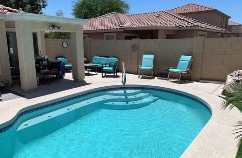 Surprise Farms House | 🌵FALL special! Heated pool at no extra charge! Visit the beautiful desert! 🌵 🌵