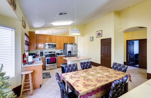Alhambra House | Families w/Pet Welcome! Home 7 Mi to Chase Field