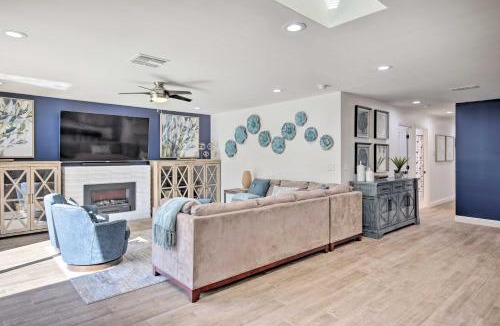 Park Scottsdale One House | Families Welcome! Scottsdale Gem w/Pool & Jacuzzi