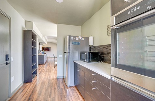 Sun City West House | Families Welcome! Dog-Friendly Glendale Home