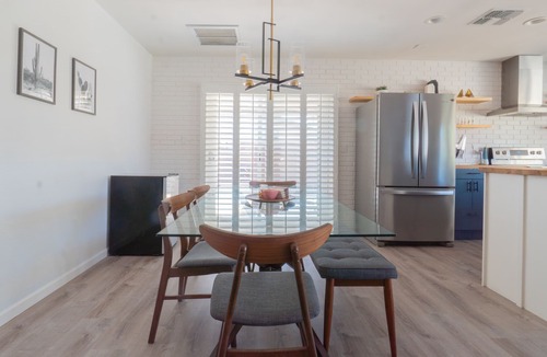 Paradise Valley Village House | Family & Dog Friendly, Quiet Home. PV+Scottsdale