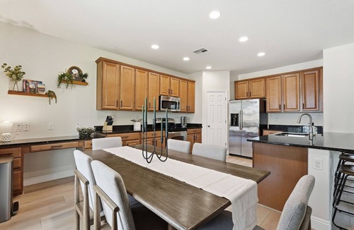 Chandler House | Family-Friendly 4BR Home, 30+ Night Stays - Loft, Big Backyard