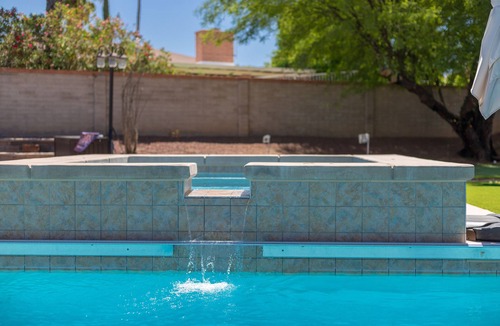 Tucson House | Family Fun Vacation, Heated Pool, Spa, Game Room, Sauna, Putting Green.