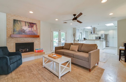 Central Scottsdale House | Family Gem in Paradise Valley: Hot Tub, Large Yard