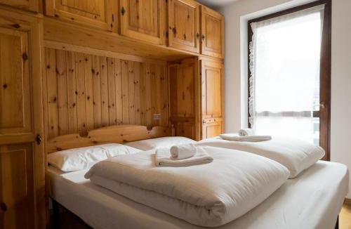 Dosso Veronza Apartment | Family Hut