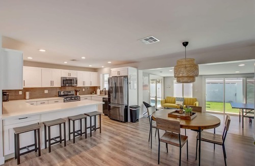 Camelback East House | Family Retreat By Old Town w Pool