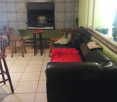 Pietermaritzburg House | Farmhouse ∙ 1 bedroom ∙ 6 guests