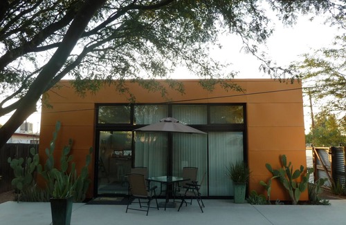 Grant - Glenn Apartment | Featured in Sunset Magazine, Copper House is one of a kind