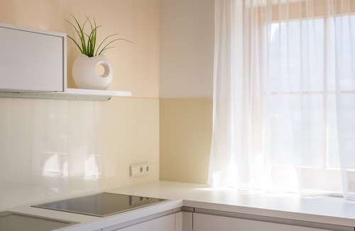 Tramin Apartment | Ferienwohnung Zwerger, NEU ab Mai 2024 Pool mit Salzwasser im Südgarten