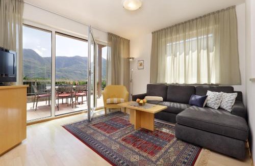 Cermes Apartment | Ferienhaus Törggelehof