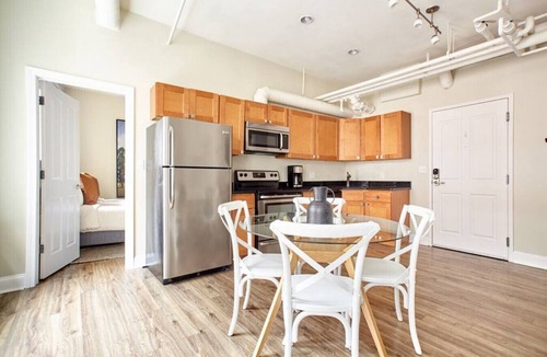 Boston Financial District Apartment | FIDI 2br | Keyless Entry | Fully Furnished