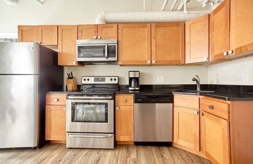 Boston Financial District Apartment | FIDI 2br | Keyless Entry | Fully Furnished
