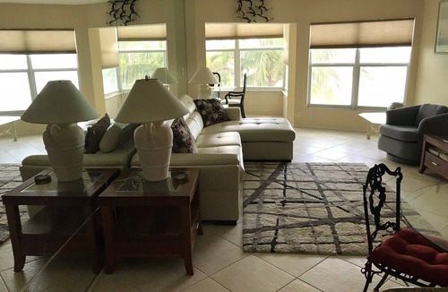 Sarasota Condo | First Lido - New pool deck, and landscaping, New elevator, Freshly painted