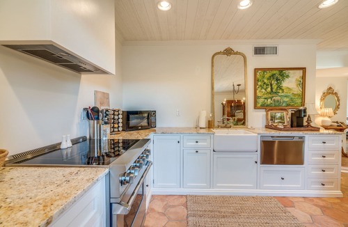 Flecha Caida Ranch Estates Cottage | Foothills Luxury Casita with Private Pickleball Court