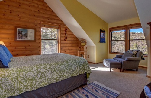Highland Pines Cabin | Forest Glen Lodge - Prescott Cabin Rentals