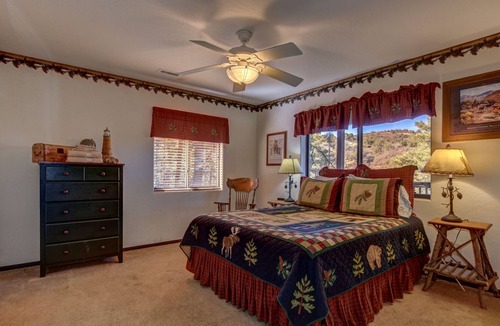 Highland Pines Cabin | Forest Glen Lodge - Prescott Cabin Rentals