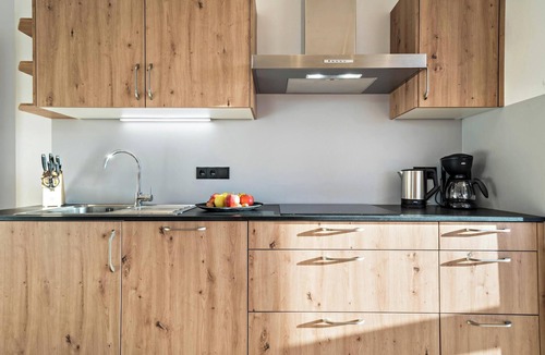 Andriano Apartment | Friendly Apartment "Eiche im Nockerhof" with Mountain View, Wi-Fi & Terrace