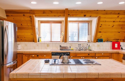 Happy Jack Cabin | Furnished Deck + Fire Pit: Happy Jack Cabin
