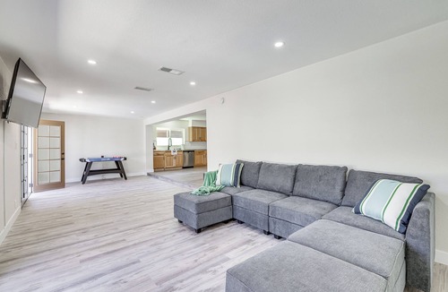 The Lakes Cottage | Furnished Patio! Family-friendly Retreat in Tempe