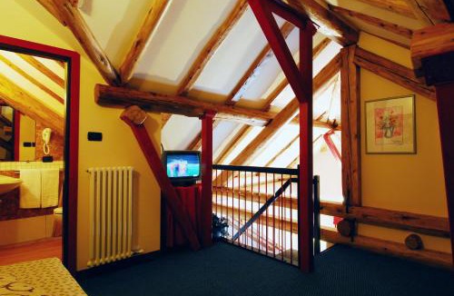 San Martino di Castrozza Hotel | G. Hotel Des Alpes (Classic since 1912)