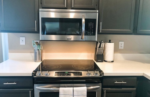 Ahwatukee Foothills House | Garden view home - near major higways w/high chair, pack&play, baby bathtub ways